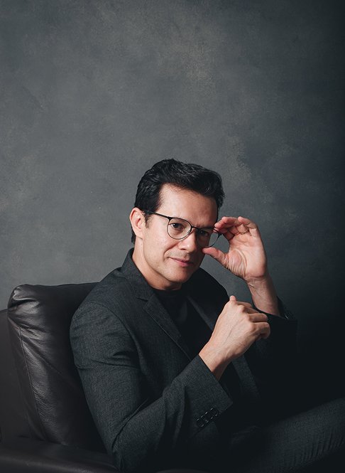 Dr. Daniel Dourado é referência nacional em giga sessões