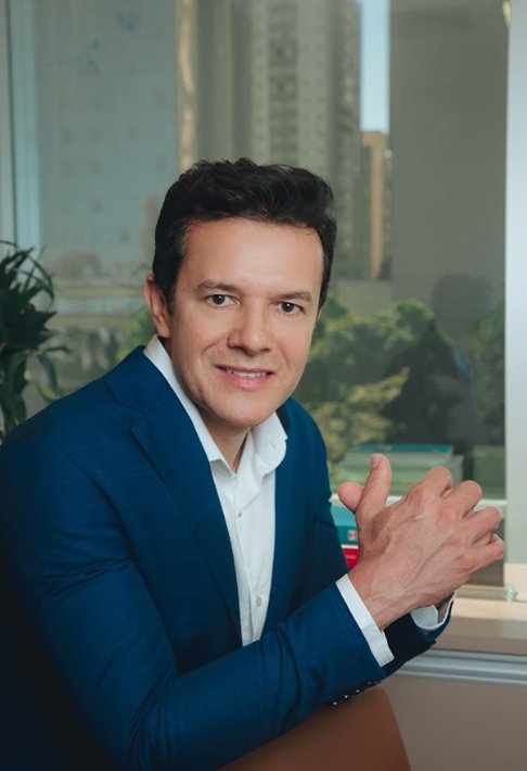 Foto do Dr. Daniel Dourado